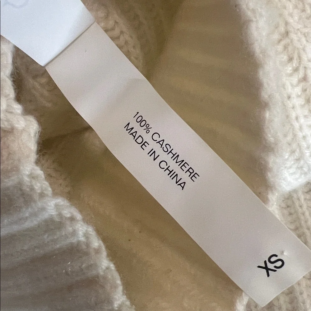 Aspen Collection 100% Cashmere Funnel Neck Sweater Size XS